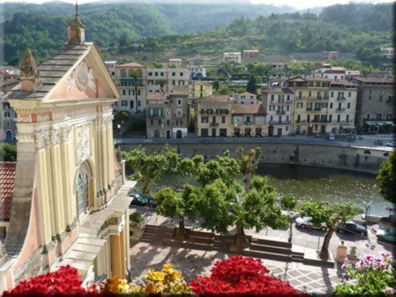 Beb I Girasoli Apartment Dolceacqua Exterior foto