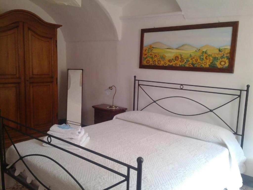 Beb I Girasoli Apartment Dolceacqua Exterior foto
