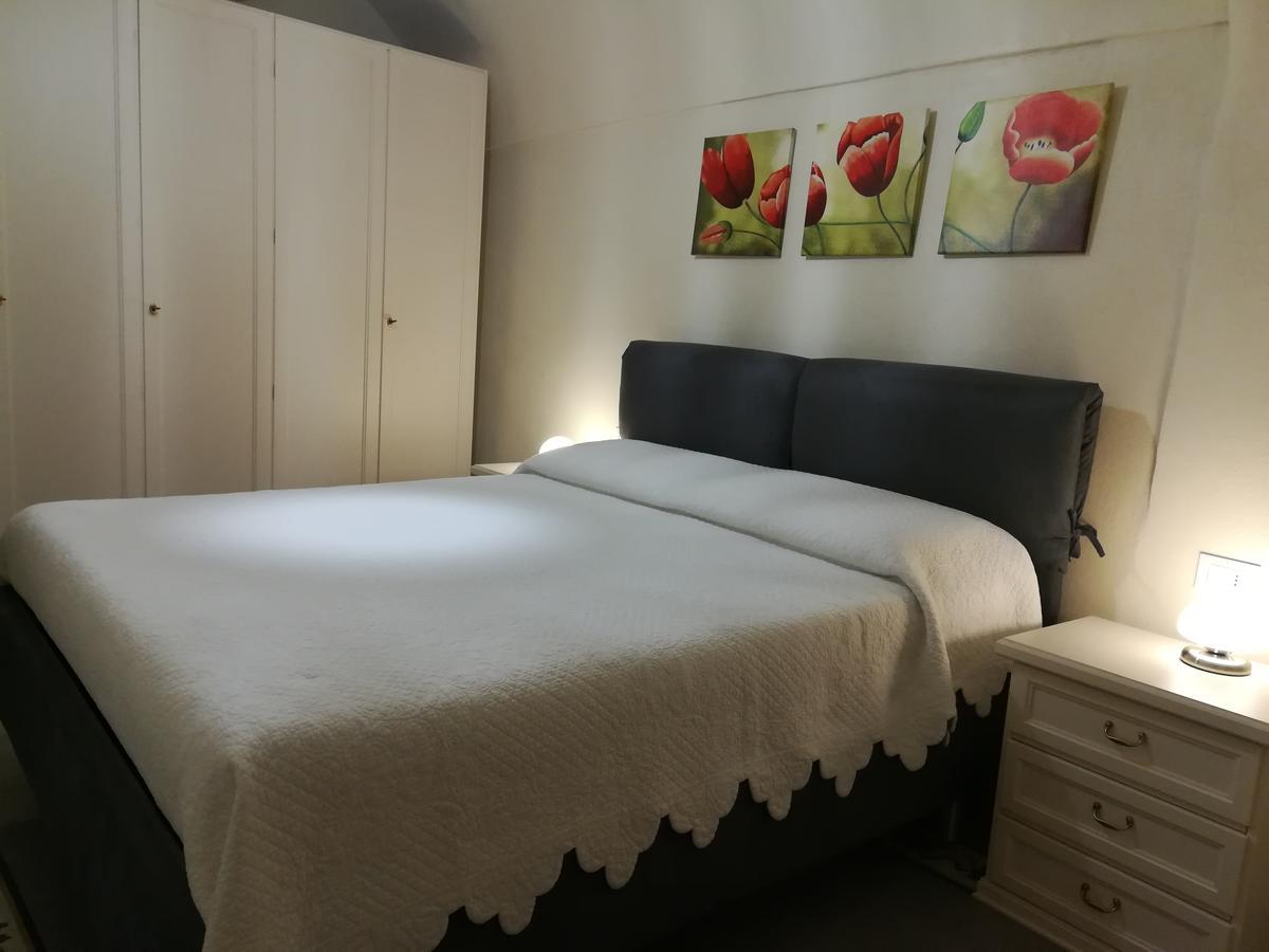 Beb I Girasoli Apartment Dolceacqua Exterior foto
